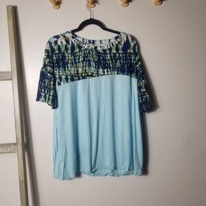 NWOT CELESTE WOMEN'S BLUE WITH TIE-DYE LOOK BLOUSE SIZE 1XL